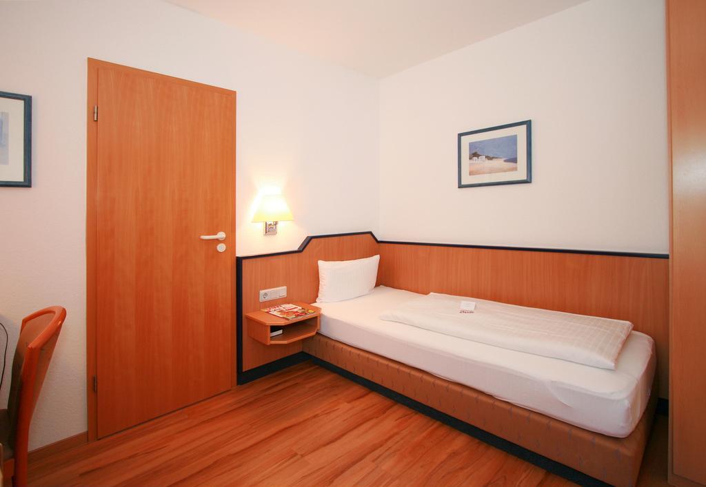 Hotel Ambiente Lich Exterior photo