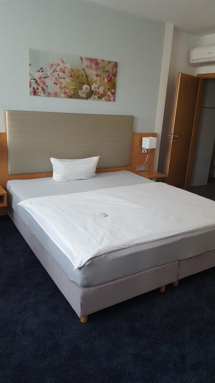 Hotel Ambiente Lich Exterior photo